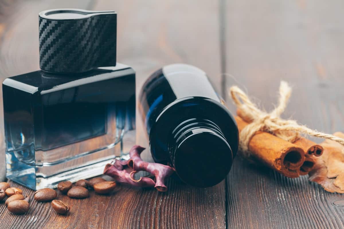 Oryginalne perfumy męskie – poznaj jesienne zapachy dla mężczyzn
